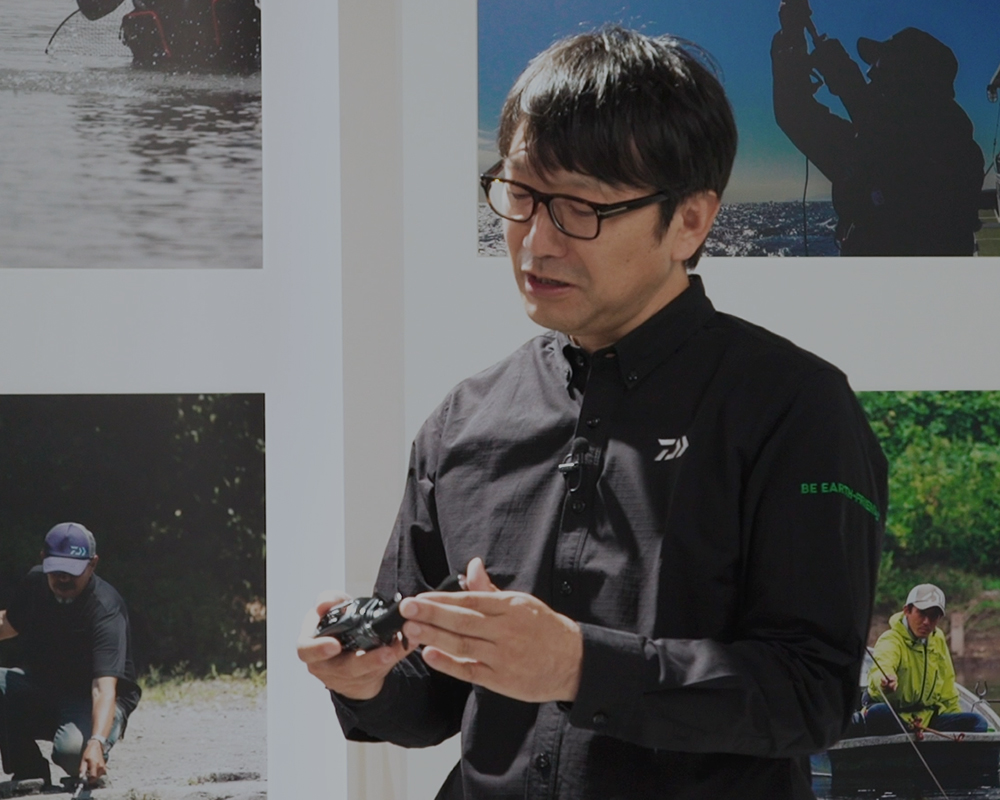 超軽量リール「ADMIRA」の血を受け継いだライトゲーム用リールの新星